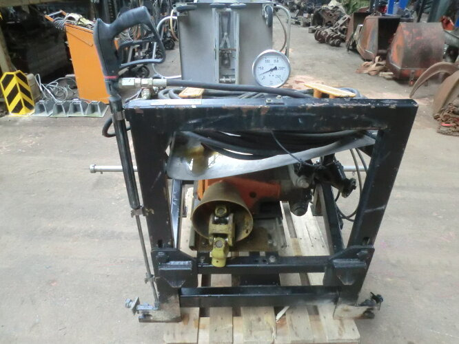 Kehrmaschine KMU88H AUGL KMU88H, Kehrmaschinen-Aufbau - Attachment for Road sweeper: picture 3 Kehrmaschine KMU88H AUGL KMU88H, Kehrmaschinen-Aufbau - Attachment for Road sweeper: picture 3