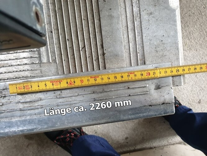 Baer Cargolift Ladebordwand Baer Cargolift Ladebordwand 2t BÄR Typ BC2000S4 - Tail lift: picture 2 Baer Cargolift Ladebordwand Baer Cargolift Ladebordwand 2t BÄR Typ BC2000S4 - Tail lift: picture 2