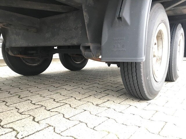 EAL-TA-F EAL-TA-F - Curtainsider trailer: picture 2 EAL-TA-F EAL-TA-F - Curtainsider trailer: picture 2