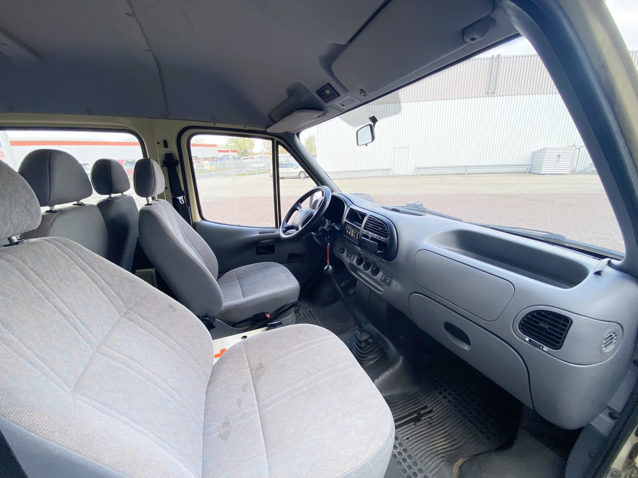 Ford Transit 2.5 4x2 Transit 2.5 4x2, Personentransporter, 8 Sitze leasing Ford Transit 2.5 4x2 Transit 2.5 4x2, Personentransporter, 8 Sitze: picture 6