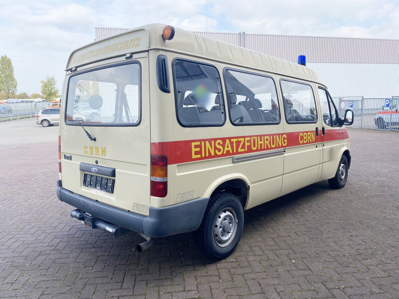 Ford Transit 2.5 4x2 Transit 2.5 4x2, Personentransporter, 8 Sitze leasing Ford Transit 2.5 4x2 Transit 2.5 4x2, Personentransporter, 8 Sitze: picture 10