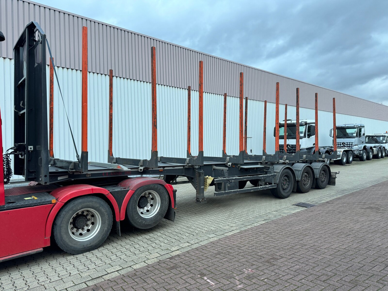 GSODAM GSTB3SL Holzauflieger GSODAM GSTB3SL Holzauflieger, Liftachse - Log semi-trailer: picture 1 GSODAM GSTB3SL Holzauflieger GSODAM GSTB3SL Holzauflieger, Liftachse - Log semi-trailer: picture 1