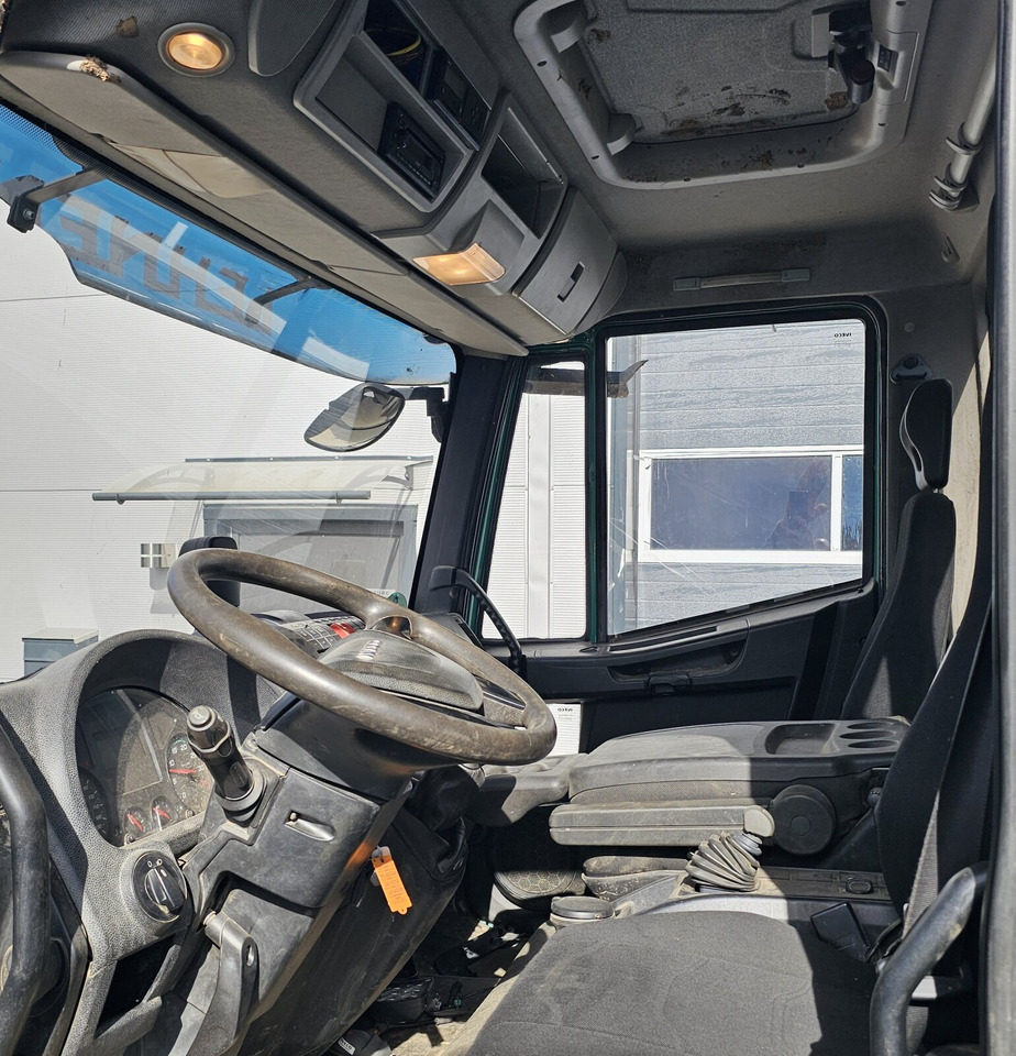 Iveco ML180E32/P 4x2 ML180E32/P 4x2 - Tipper: picture 5 Iveco ML180E32/P 4x2 ML180E32/P 4x2 - Tipper: picture 5