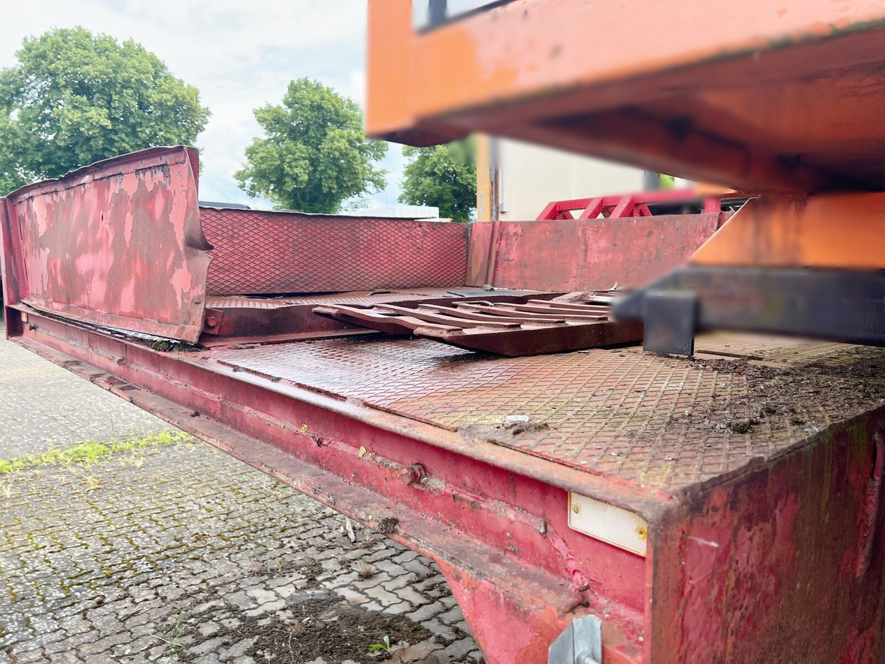 Kaiser - SAnh Tieflader KAISER - Low loader semi-trailer: picture 3 Kaiser - SAnh Tieflader KAISER - Low loader semi-trailer: picture 3