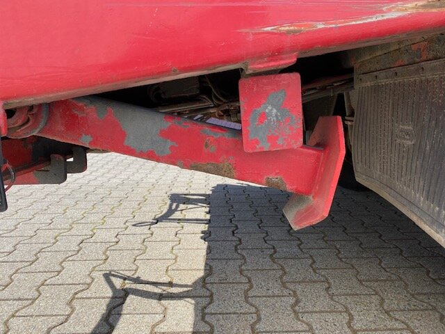 Langendorf SATUE 20/24 SATUE 20/24 mit durchgehender hydr. Rampe - Low loader semi-trailer: picture 3 Langendorf SATUE 20/24 SATUE 20/24 mit durchgehender hydr. Rampe - Low loader semi-trailer: picture 3