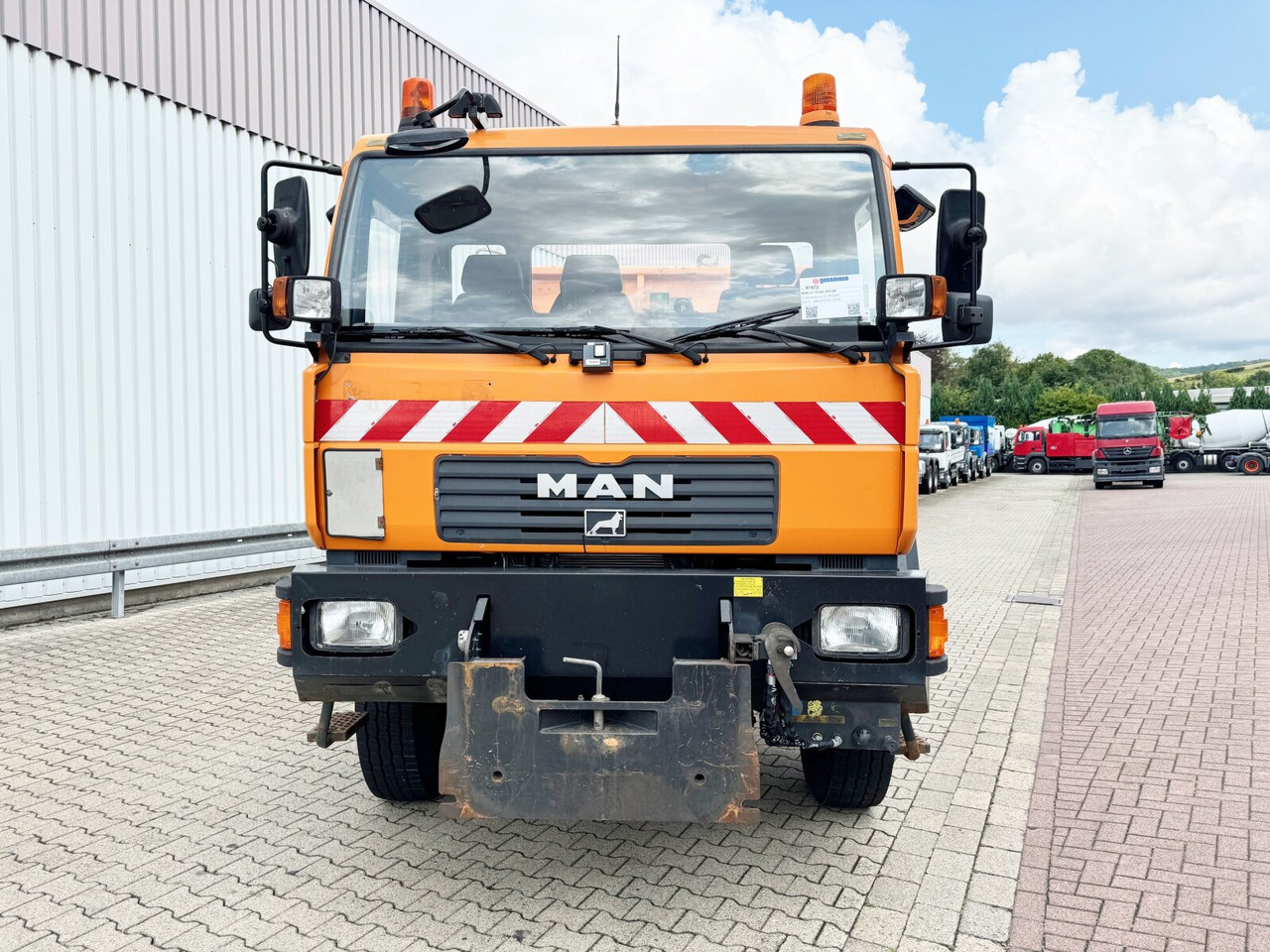 Tipper, Crane truck MAN LE 18.280 4X4 BB LE 18.280 4X4 BB, Winterdienstausstattung, Grüne Plakette: picture 8 Tipper, Crane truck MAN LE 18.280 4X4 BB LE 18.280 4X4 BB, Winterdienstausstattung, Grüne Plakette: picture 8