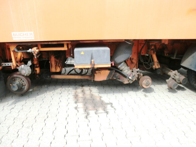 MAN M03 14.152 4x2 M03 14.152 4x2, Schienenkehrmaschine leasing MAN M03 14.152 4x2 M03 14.152 4x2, Schienenkehrmaschine: picture 10