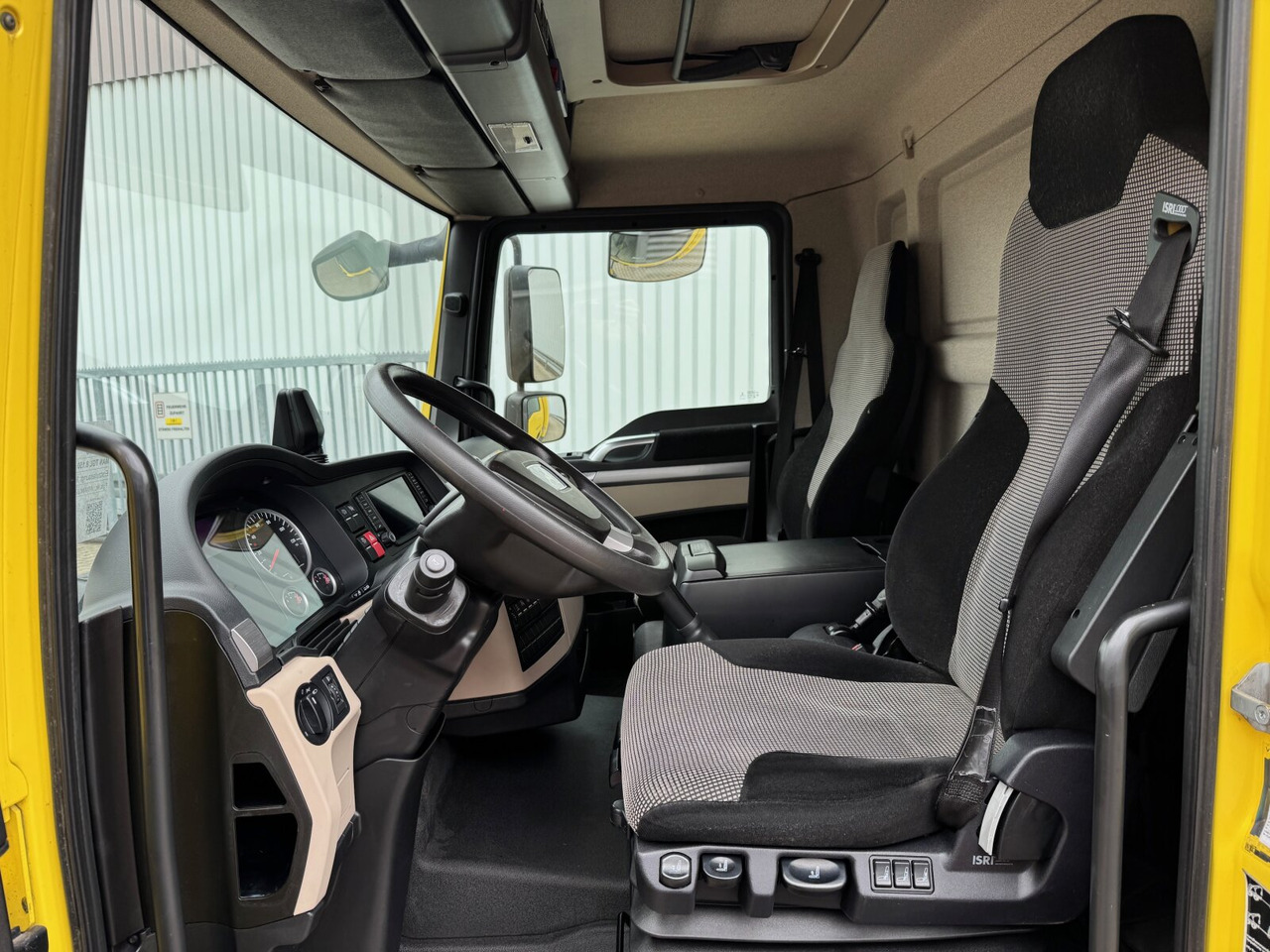 MAN TGL 8.150 4x2 BB TGL 8.150 4x2 BB mit LBW BÄR - Box truck: picture 5 MAN TGL 8.150 4x2 BB TGL 8.150 4x2 BB mit LBW BÄR - Box truck: picture 5