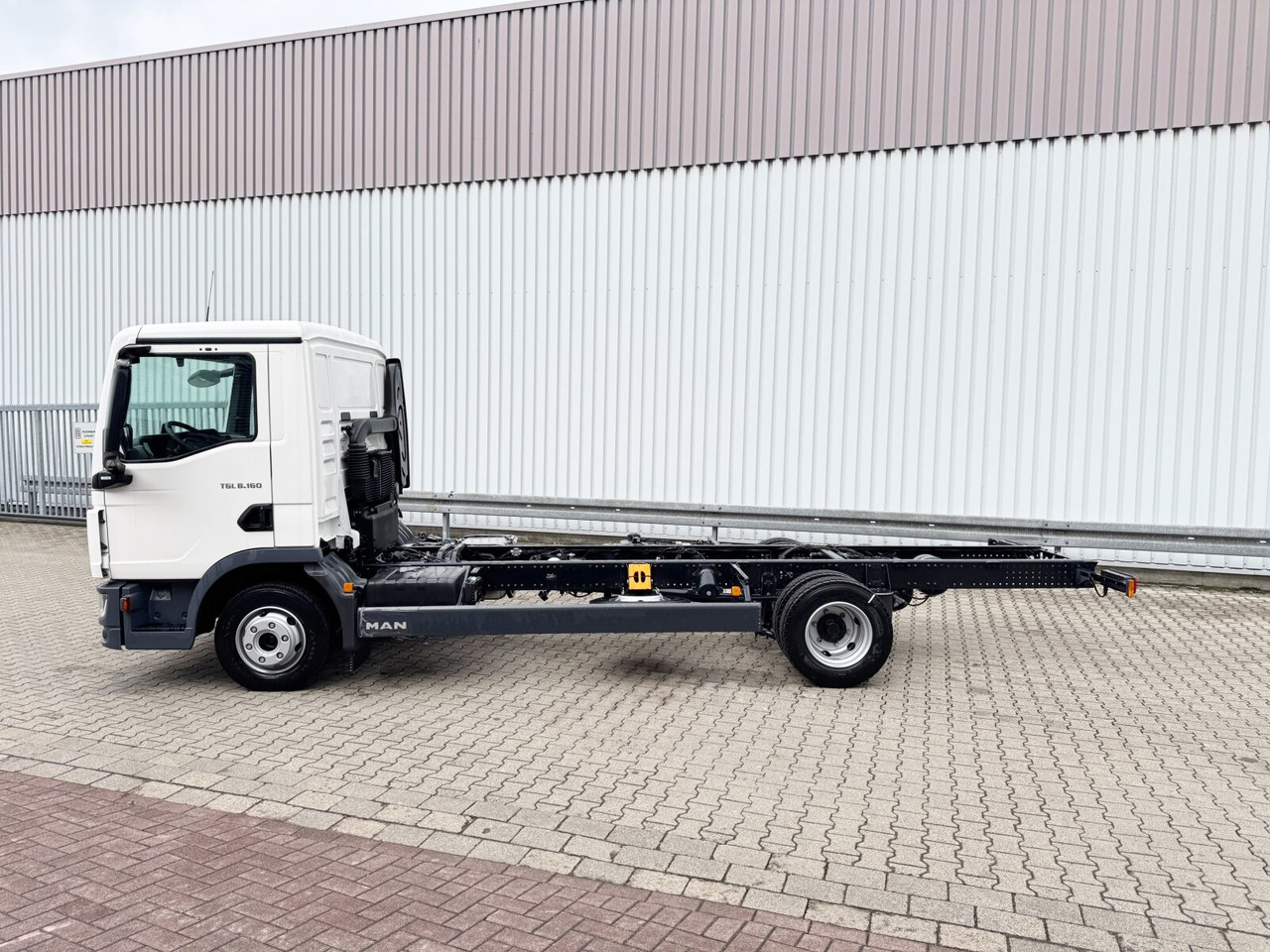 New Cab chassis truck MAN TGL 8.160/190 4x2 BL CH TGL 8.160/190 4x2 BL CH, 3x VORHANDEN!: picture 14