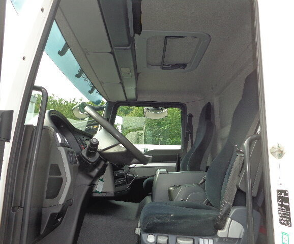 Crane truck, Dropside/ Flatbed truck MAN TGM 26.340 6x2-4 LL TGM 26.340 6x2-4 LL,Lenk-Liftachse, Heckkran, Palfinger PK 11.001, faltbar,: picture 10 Crane truck, Dropside/ Flatbed truck MAN TGM 26.340 6x2-4 LL TGM 26.340 6x2-4 LL,Lenk-Liftachse, Heckkran, Palfinger PK 11.001, faltbar,: picture 10