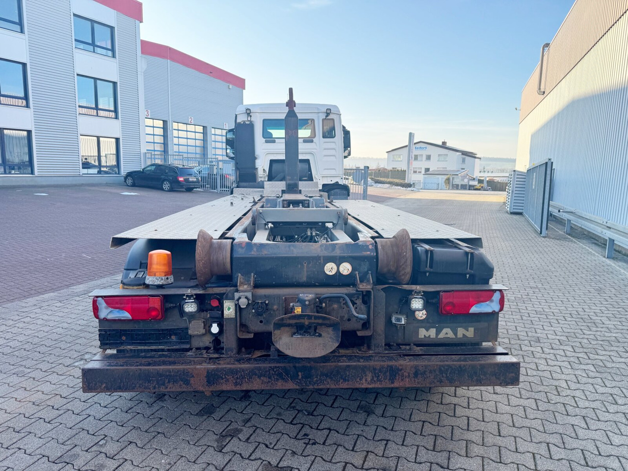 MAN TGS 26.480 6x2-4 BL TGS 26.480 6x2-4 BL, Lenk-Liftachse, VDL Abrollkipper bis 7m Container leasing MAN TGS 26.480 6x2-4 BL TGS 26.480 6x2-4 BL, Lenk-Liftachse, VDL Abrollkipper bis 7m Container: picture 10