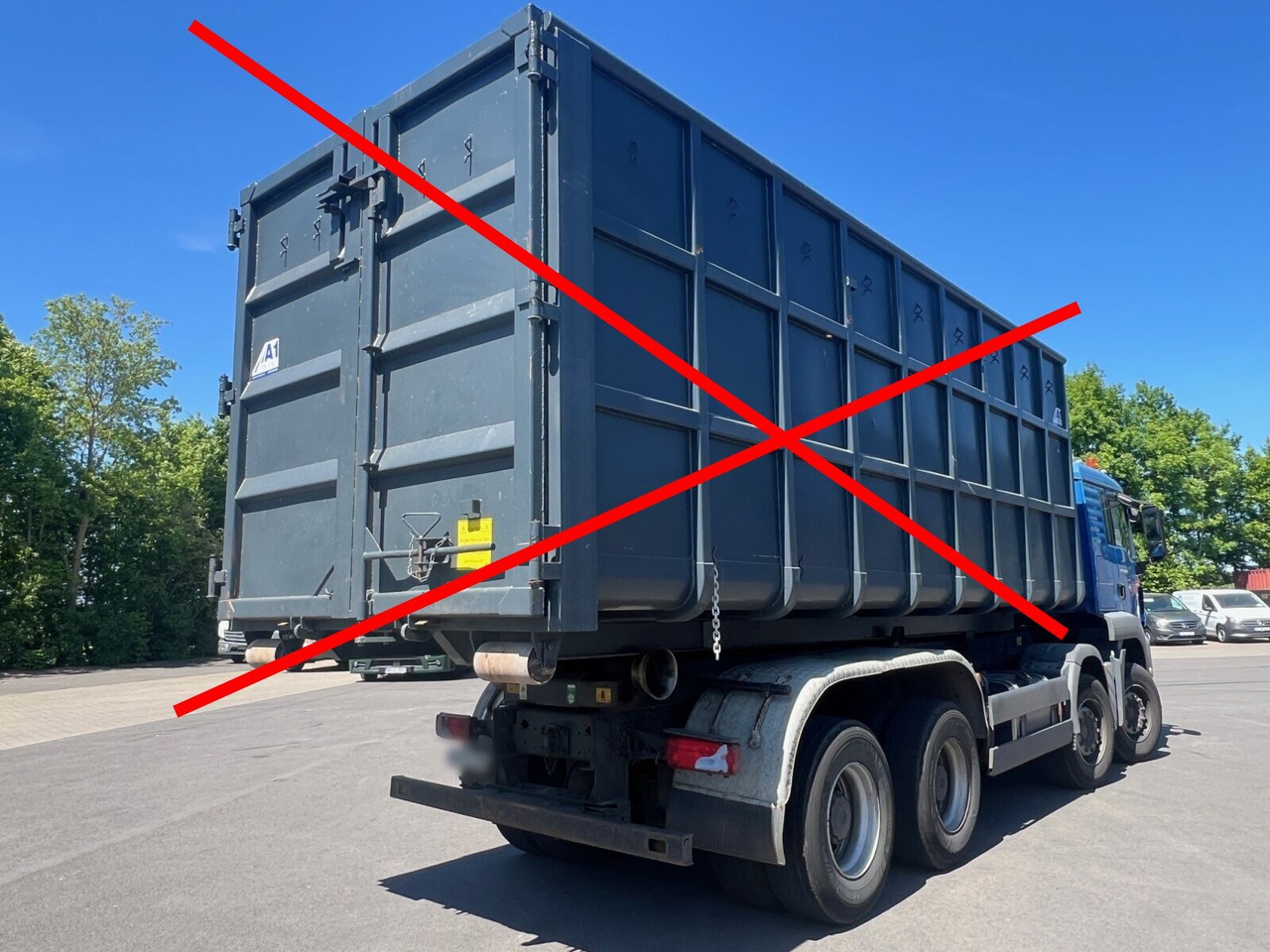 MAN TGS 35.480 8x4 BL TGS 35.480 8x4 BL - Hook lift truck: picture 4 MAN TGS 35.480 8x4 BL TGS 35.480 8x4 BL - Hook lift truck: picture 4