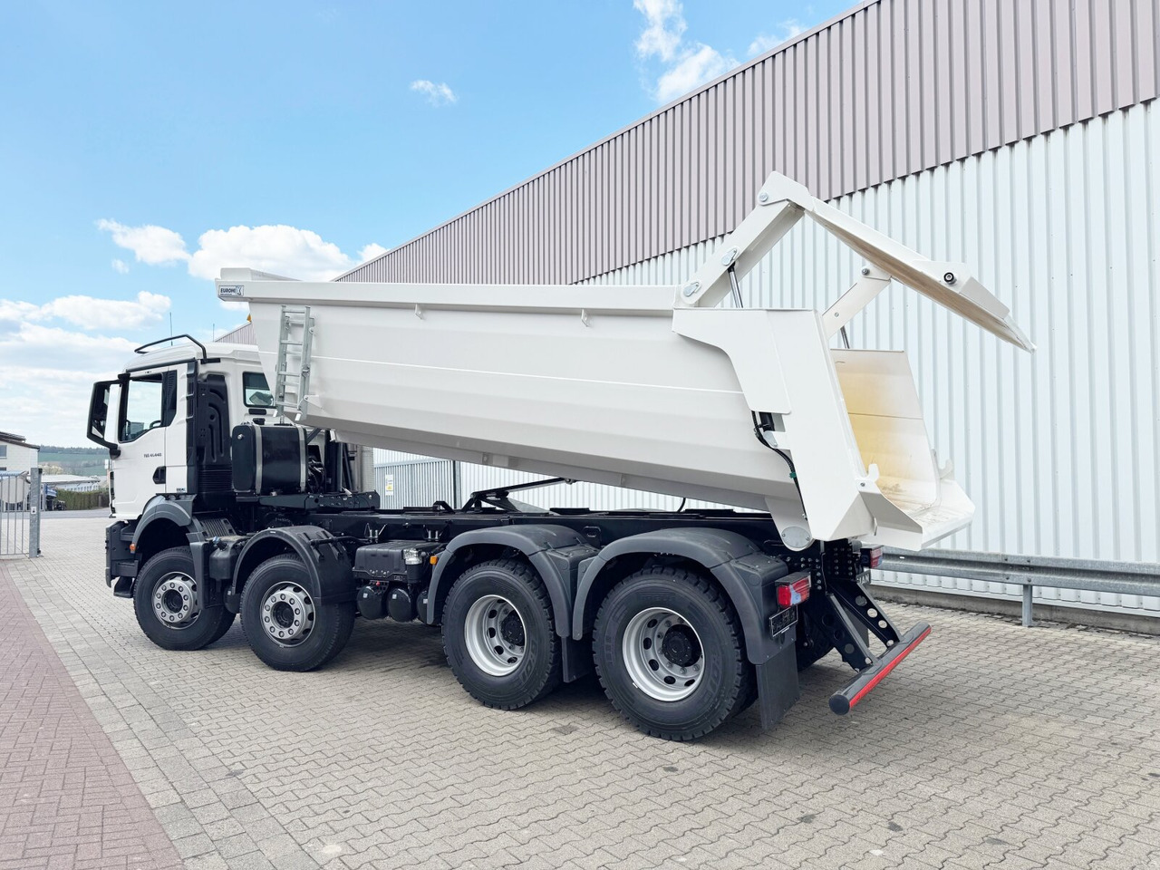 New Cab chassis truck MAN TGS 41.440/480 8x4 BB TGS 41.440/480 8x4 BB, Mulde ca. 16m³ mit hydraulischer Heckklappe, mehrfach VORHANDEN: picture 14