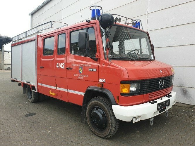 Mercedes-Benz 814 D TLF 8/6 4x2 814 D TLF 8/6 4x2, DOKA, Feuerwehr - Fire truck: picture 1 Mercedes-Benz 814 D TLF 8/6 4x2 814 D TLF 8/6 4x2, DOKA, Feuerwehr - Fire truck: picture 1