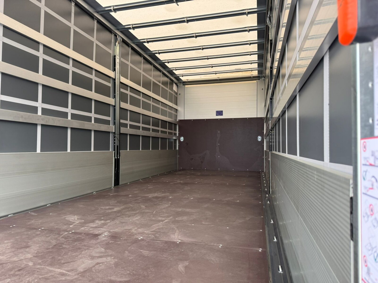 Mercedes-Benz Actros 1827/30 L 4x2 Actros 1827/30 L 4x2, Gardine, LBW - Dropside/ Flatbed truck: picture 5 Mercedes-Benz Actros 1827/30 L 4x2 Actros 1827/30 L 4x2, Gardine, LBW - Dropside/ Flatbed truck: picture 5