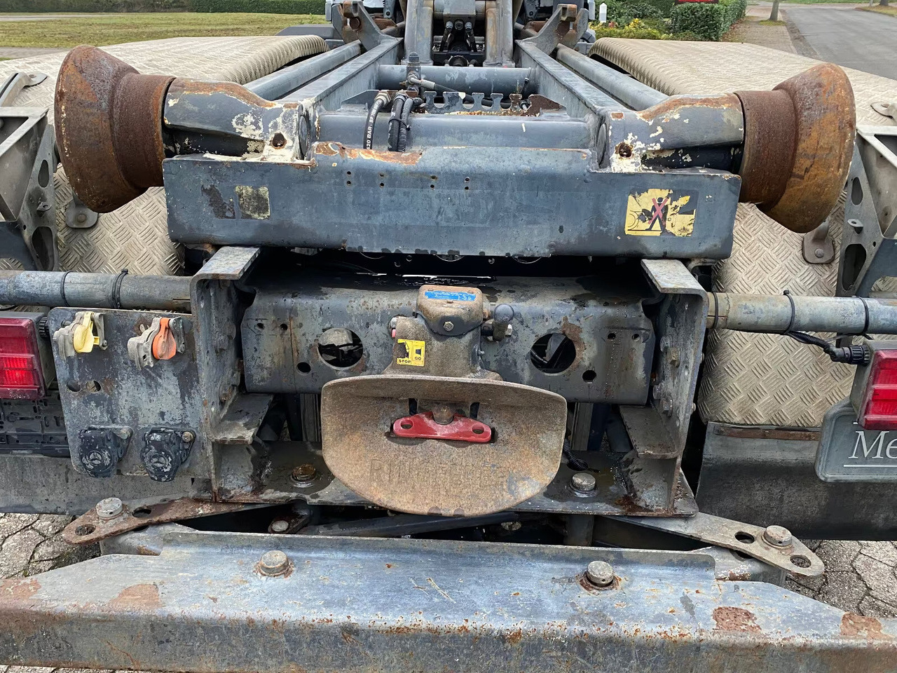 Mercedes-Benz Actros 2641 6x4 Actros 2641 6x4 - Hook lift truck: picture 5 Mercedes-Benz Actros 2641 6x4 Actros 2641 6x4 - Hook lift truck: picture 5