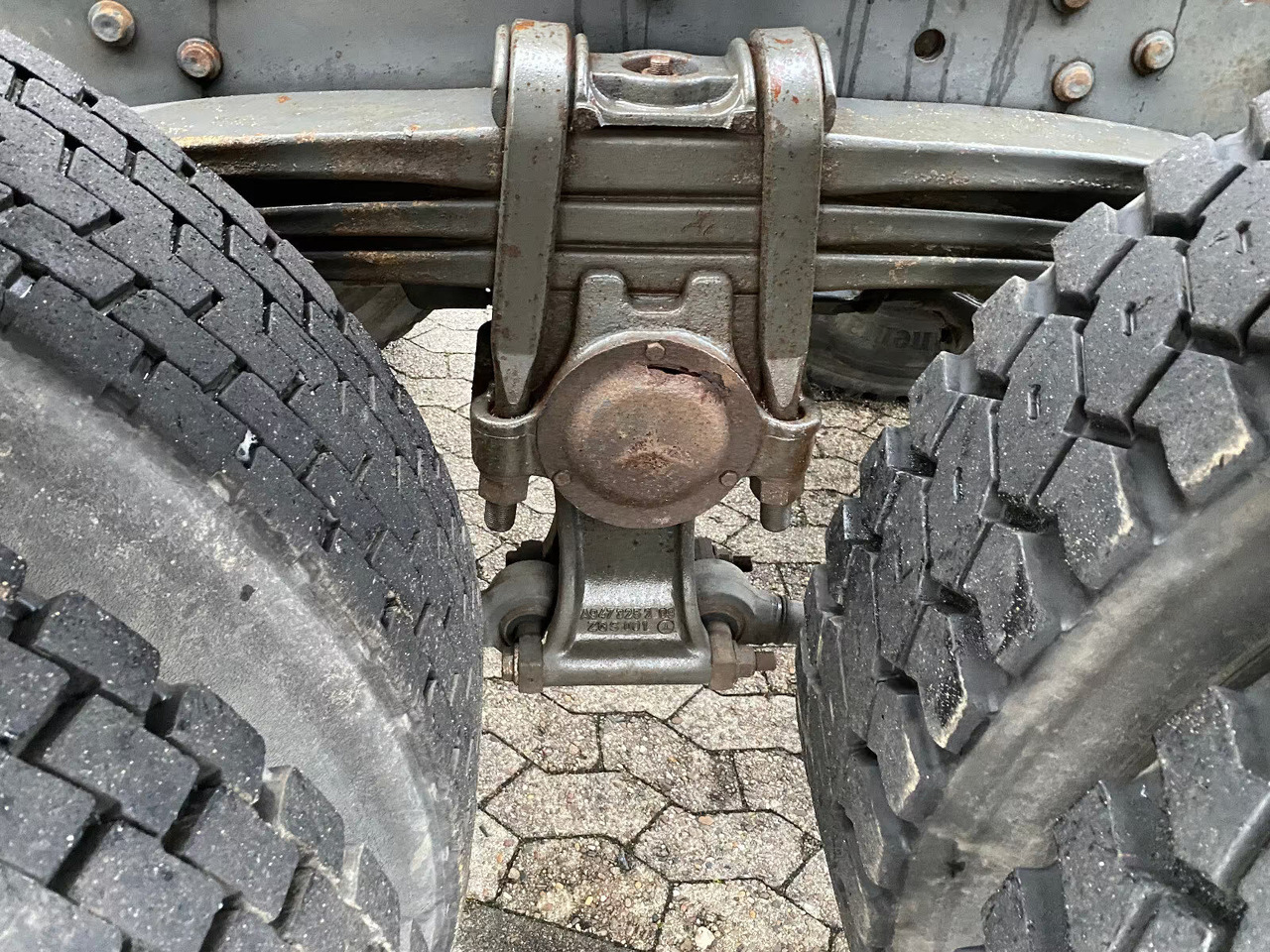 Mercedes-Benz Actros 2641 6x4 Actros 2641 6x4 - Hook lift truck: picture 2 Mercedes-Benz Actros 2641 6x4 Actros 2641 6x4 - Hook lift truck: picture 2