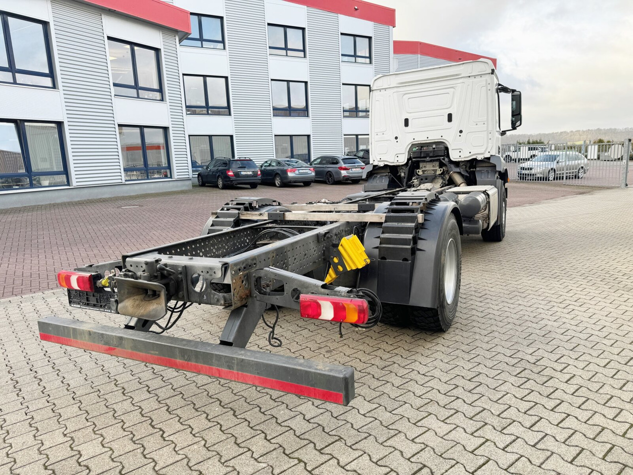 Crane truck Mercedes-Benz Arocs 1840 L 4x2 Arocs 1840 L 4x2, Kran Palfinger PK12001L, Hochstand: picture 11