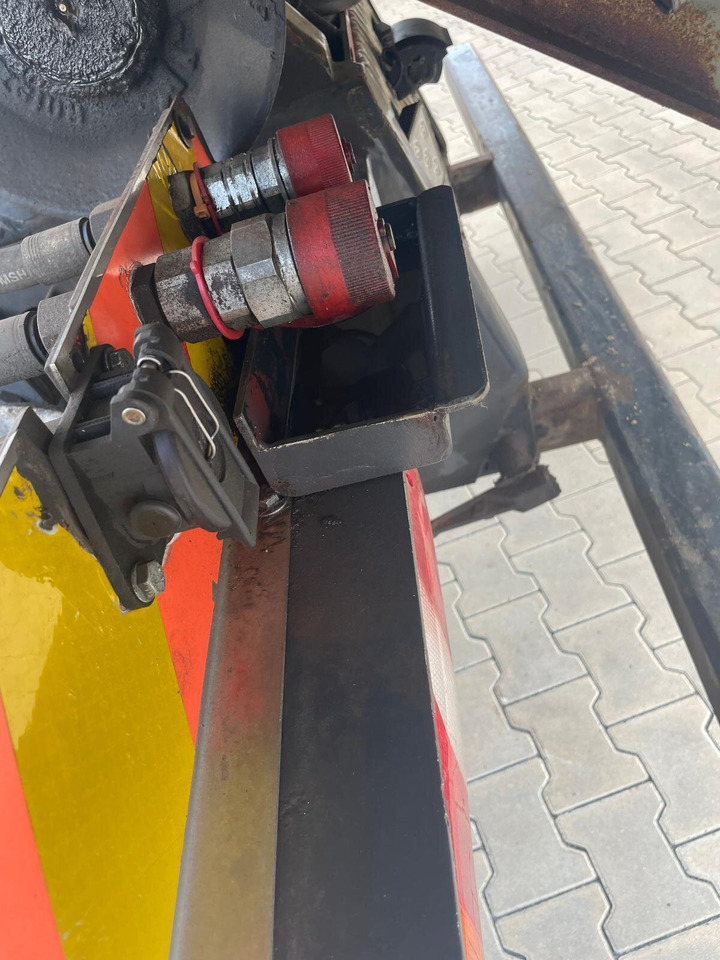 Mercedes-Benz Atego 1224 K 4x2 Atego 1224 K 4x2 - Hook lift truck: picture 5 Mercedes-Benz Atego 1224 K 4x2 Atego 1224 K 4x2 - Hook lift truck: picture 5