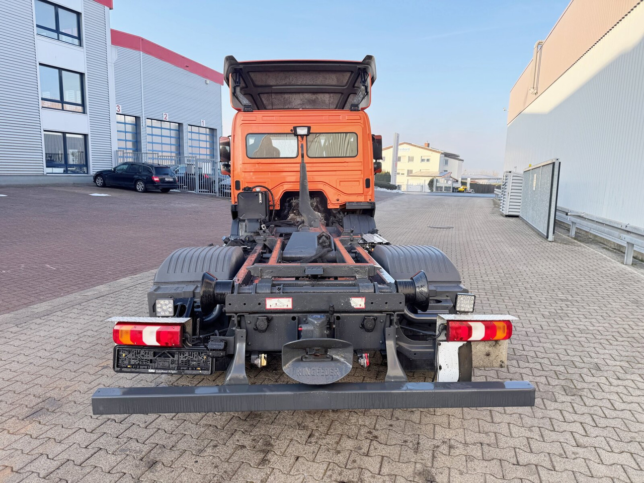 Hook lift truck Mercedes-Benz Atego 824 L 4x2 Atego 824 L 4x2, Motorabtrieb, City-Abroller: picture 10