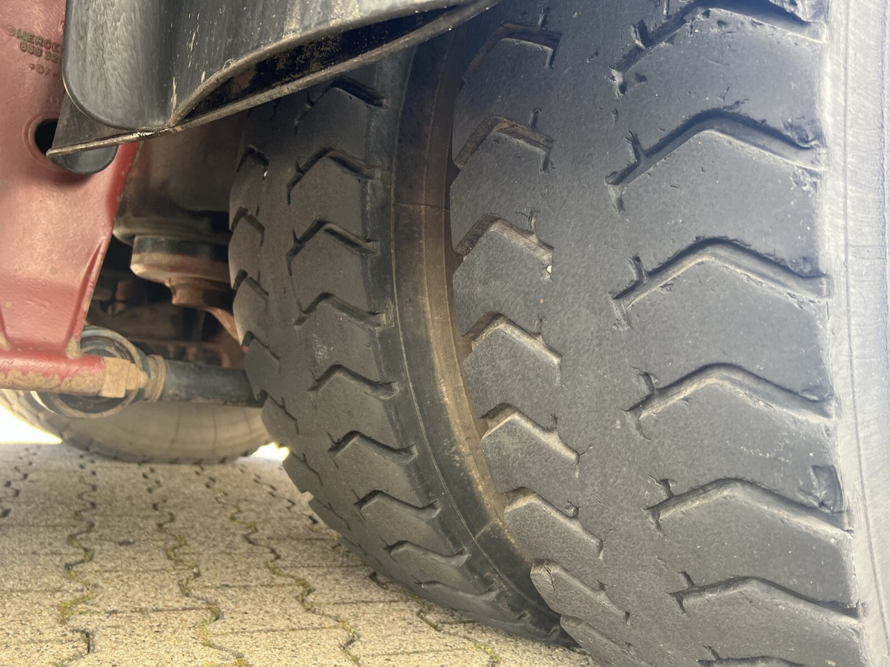 Curtain side truck Mercedes-Benz SK 2435 L 6x2 SK 2435 L 6x2, V8: picture 15