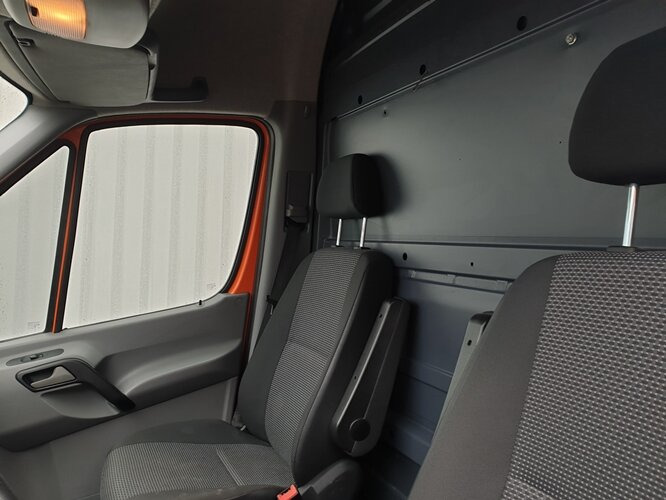 Mercedes-Benz Sprinter 313 KA 4x2 Sprinter 313 KA 4x2 - Panel van: picture 4 Mercedes-Benz Sprinter 313 KA 4x2 Sprinter 313 KA 4x2 - Panel van: picture 4