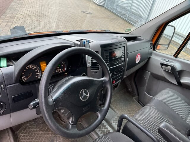 Mercedes-Benz Sprinter 515 CDI 4x2 Sprinter 515 CDI 4x2 - Panel van: picture 4 Mercedes-Benz Sprinter 515 CDI 4x2 Sprinter 515 CDI 4x2 - Panel van: picture 4