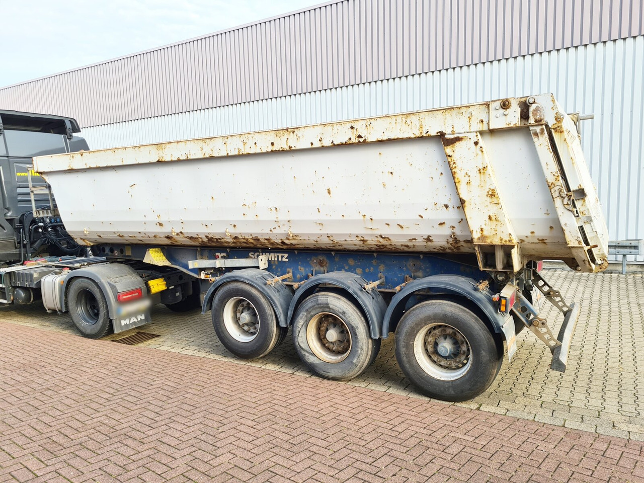 Schmitz Cargobull SKI 24 SL 7.2 SKI 24 SL 7.2, Stahlmulde ca. 24m³, Liftachse - Tipper semi-trailer: picture 4 Schmitz Cargobull SKI 24 SL 7.2 SKI 24 SL 7.2, Stahlmulde ca. 24m³, Liftachse - Tipper semi-trailer: picture 4