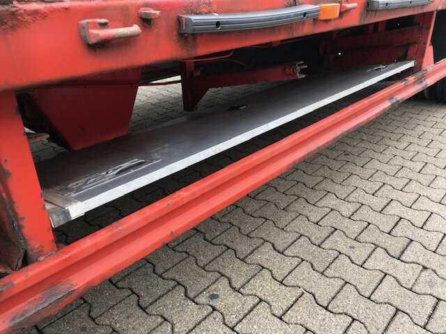 TRA-Kombi 18,0 TRA-Kombi 18,0 Abroll/Absetz/Tieflader - Roll-off/ Skip trailer: picture 2 TRA-Kombi 18,0 TRA-Kombi 18,0 Abroll/Absetz/Tieflader - Roll-off/ Skip trailer: picture 2