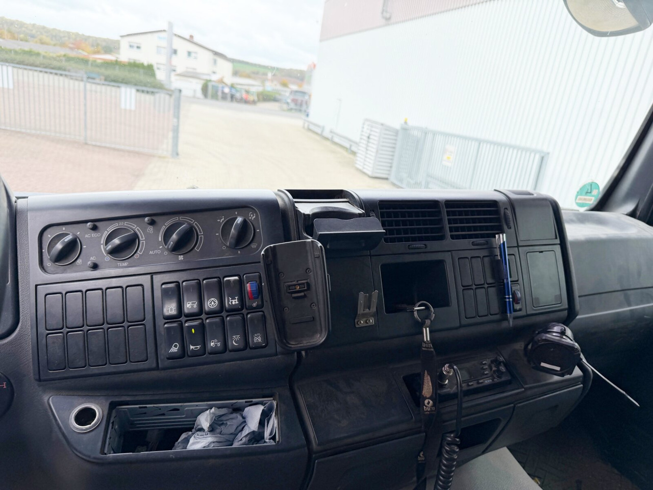 MAN TGA 18.440 4x4 BL TGA 18.440 4x4 BL, Hydraulik - Tractor truck: picture 4 MAN TGA 18.440 4x4 BL TGA 18.440 4x4 BL, Hydraulik - Tractor truck: picture 4