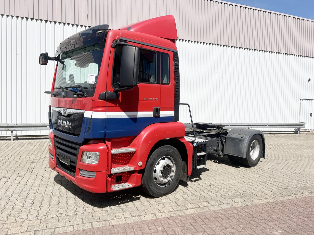 MAN TGS 18.420 4x2 BL TGS 18.420 4x2 BL, Navi - Tractor truck: picture 1 MAN TGS 18.420 4x2 BL TGS 18.420 4x2 BL, Navi - Tractor truck: picture 1
