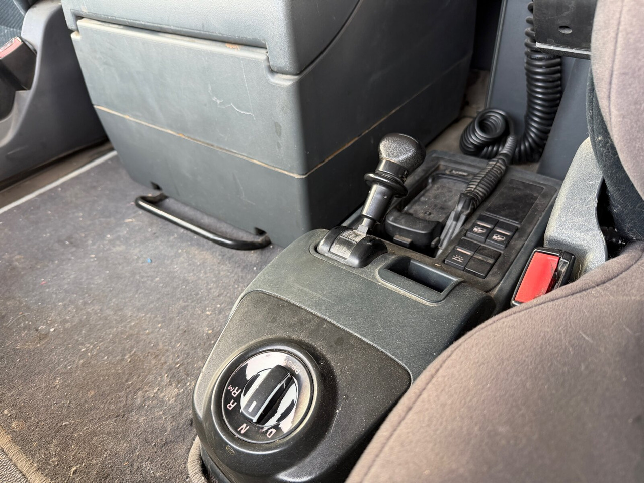 MAN TGS 18.440 4X2 LL TGS 18.440 4X2 LL, Intarder, Kipphydraulik - Tractor truck: picture 4 MAN TGS 18.440 4X2 LL TGS 18.440 4X2 LL, Intarder, Kipphydraulik - Tractor truck: picture 4