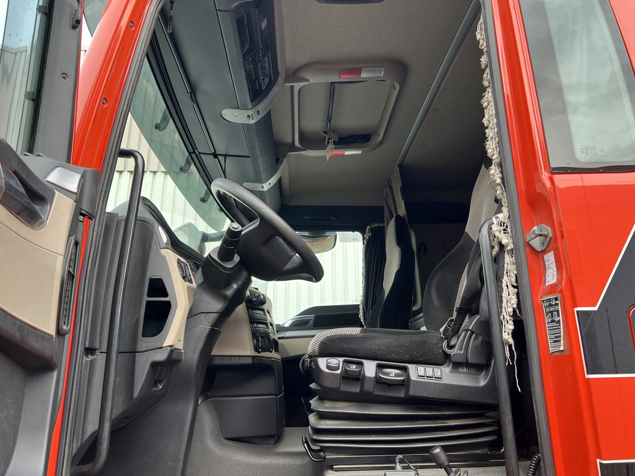 MAN TGX 18.500 4X4H BLS TGX 18.500 4X4H BLS, PriTarder, HydroDrive, Kipphydraulik - Tractor truck: picture 5 MAN TGX 18.500 4X4H BLS TGX 18.500 4X4H BLS, PriTarder, HydroDrive, Kipphydraulik - Tractor truck: picture 5