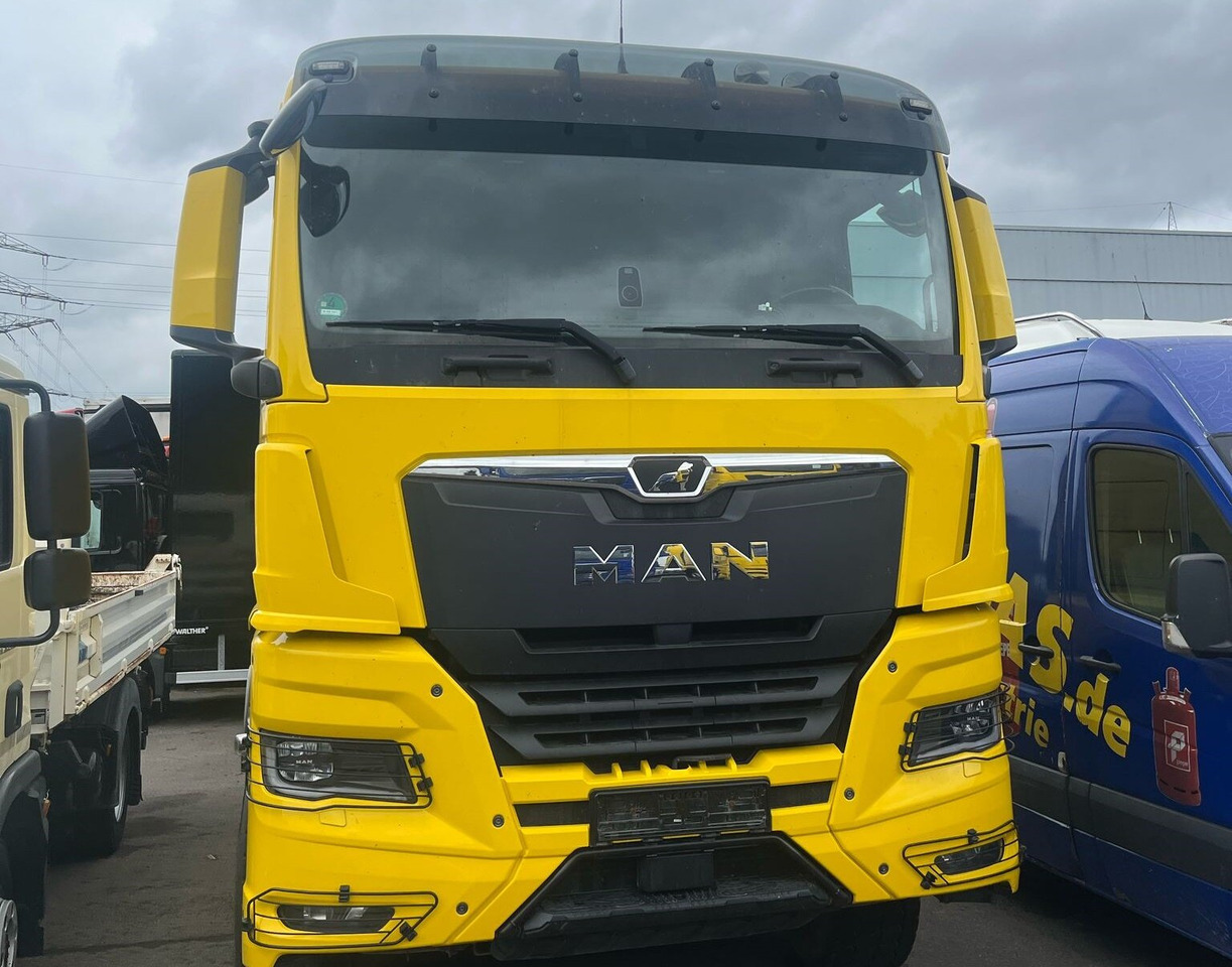 MAN TGX 18.510 4X4H BL SA TGX 18.510 4X4H BL SA, PriTarder, HydroDrive, Navi, LED, Kipphydraulik - Tractor truck: picture 3 MAN TGX 18.510 4X4H BL SA TGX 18.510 4X4H BL SA, PriTarder, HydroDrive, Navi, LED, Kipphydraulik - Tractor truck: picture 3