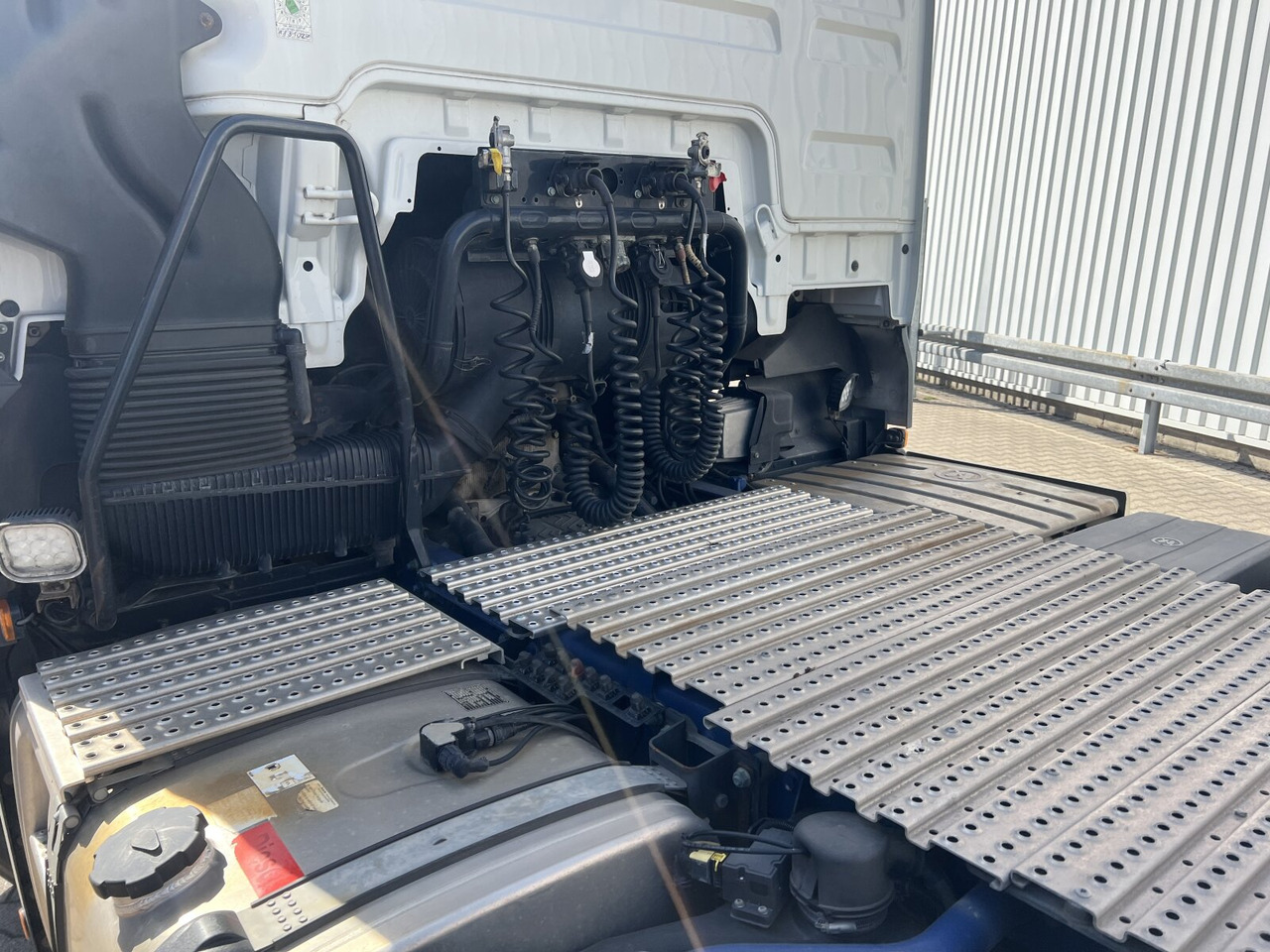 MAN TGX 26.500 6X2/4 BLS TGX 26.500 6X2/4 BLS, Intarder, Vorlauflenk-/lift, Standklima, XXL-Fahrerhaus - Tractor truck: picture 3 MAN TGX 26.500 6X2/4 BLS TGX 26.500 6X2/4 BLS, Intarder, Vorlauflenk-/lift, Standklima, XXL-Fahrerhaus - Tractor truck: picture 3