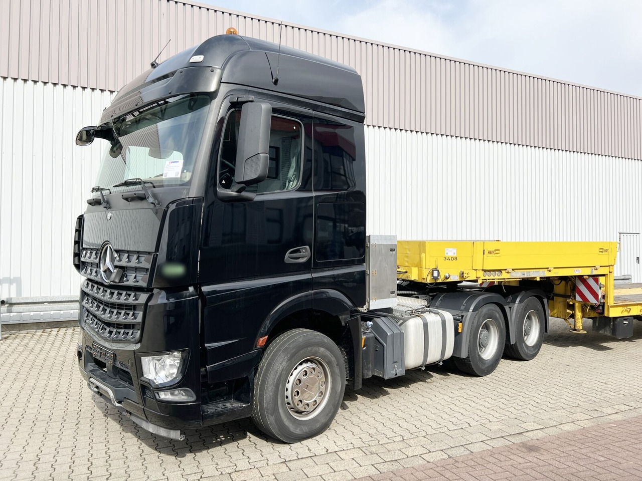 Mercedes-Benz Arocs 3358 LS 6x4 Arocs 3358 LS 6x4, StreamSpace, Turbo-Retarder-Kupplung, Kipphydraulik - Tractor truck: picture 1 Mercedes-Benz Arocs 3358 LS 6x4 Arocs 3358 LS 6x4, StreamSpace, Turbo-Retarder-Kupplung, Kipphydraulik - Tractor truck: picture 1