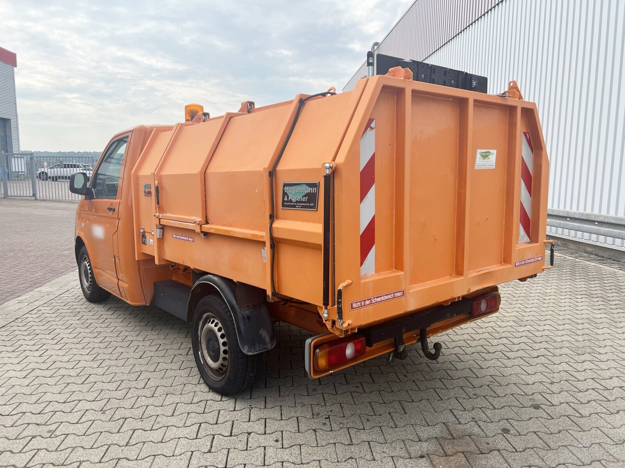 Volkswagen T5 1.9 TDI 4x2 Müllwagen T5 1.9 TDI 4x2, Hagemann Müllpreßaufbau ca. 3,4m³, Rechtslenker leasing Volkswagen T5 1.9 TDI 4x2 Müllwagen T5 1.9 TDI 4x2, Hagemann Müllpreßaufbau ca. 3,4m³, Rechtslenker: picture 13