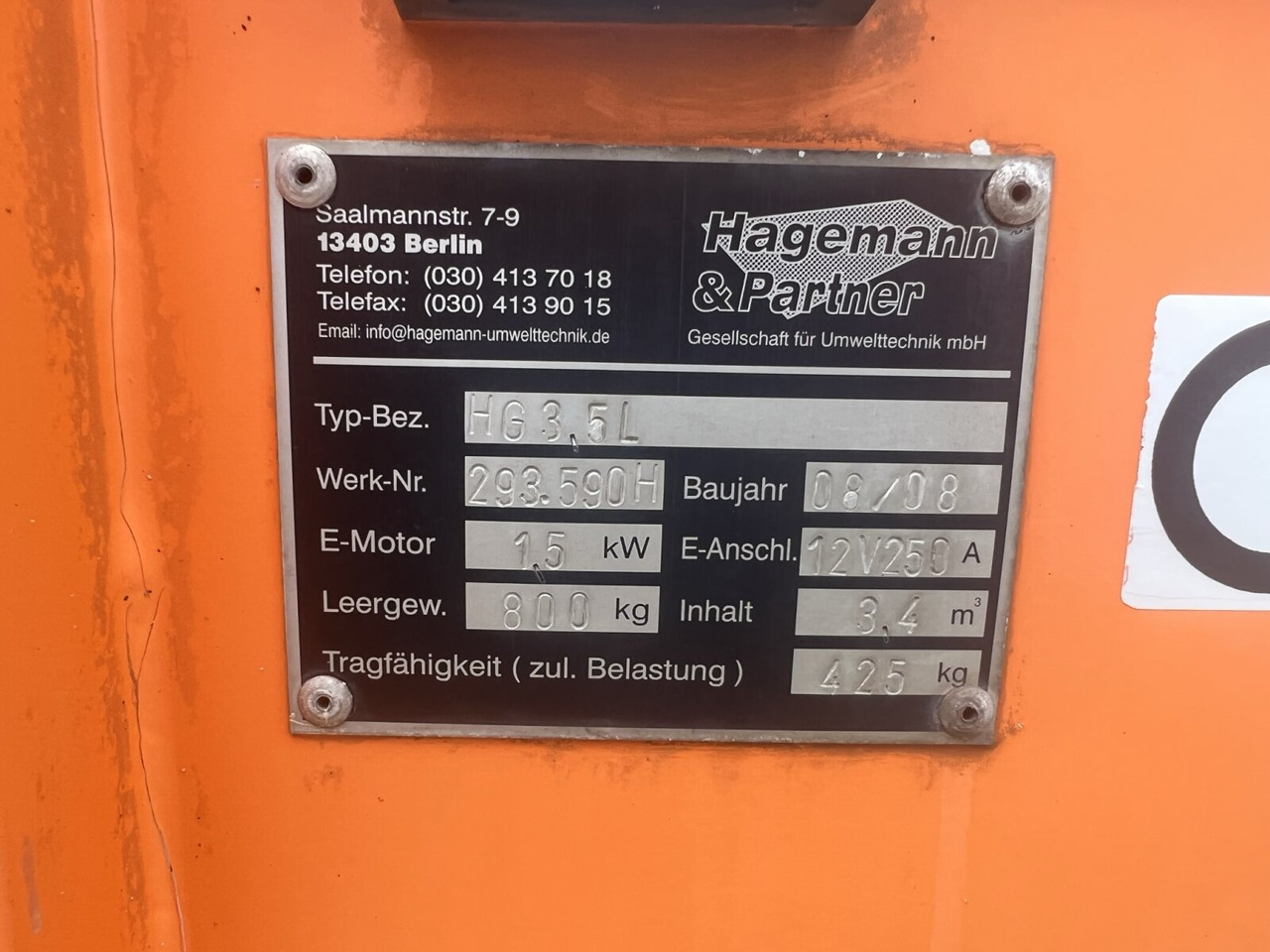 Volkswagen T5 1.9 TDI 4x2 Müllwagen T5 1.9 TDI 4x2, Hagemann Müllpreßaufbau ca. 3,4m³, Rechtslenker - Garbage truck: picture 3 Volkswagen T5 1.9 TDI 4x2 Müllwagen T5 1.9 TDI 4x2, Hagemann Müllpreßaufbau ca. 3,4m³, Rechtslenker - Garbage truck: picture 3