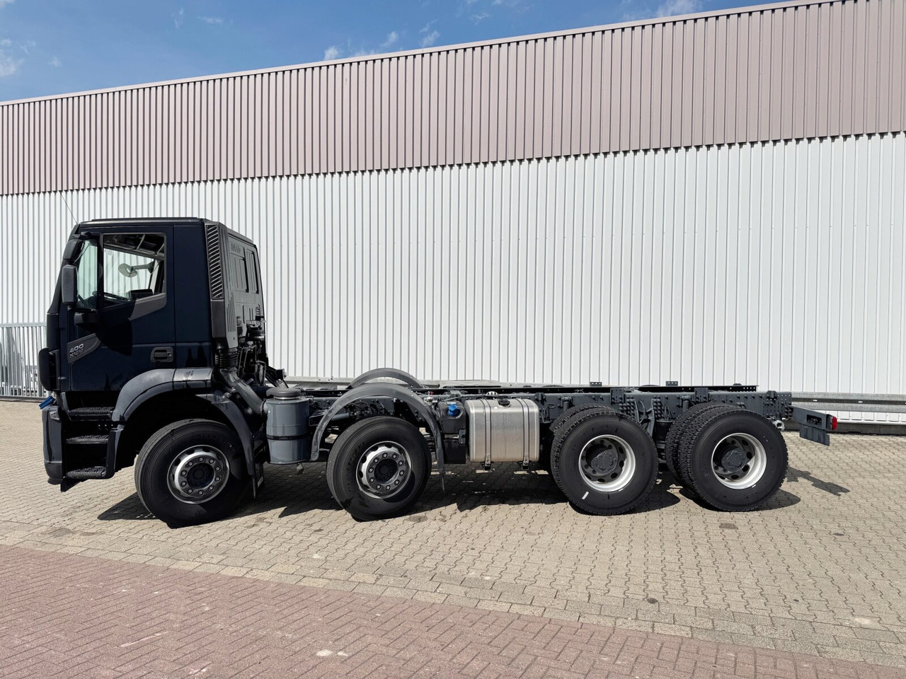 X-Way AD360X40Z/P 8x4 X-Way AD360X40Z/P 8x4 leasing X-Way AD360X40Z/P 8x4 X-Way AD360X40Z/P 8x4: picture 14