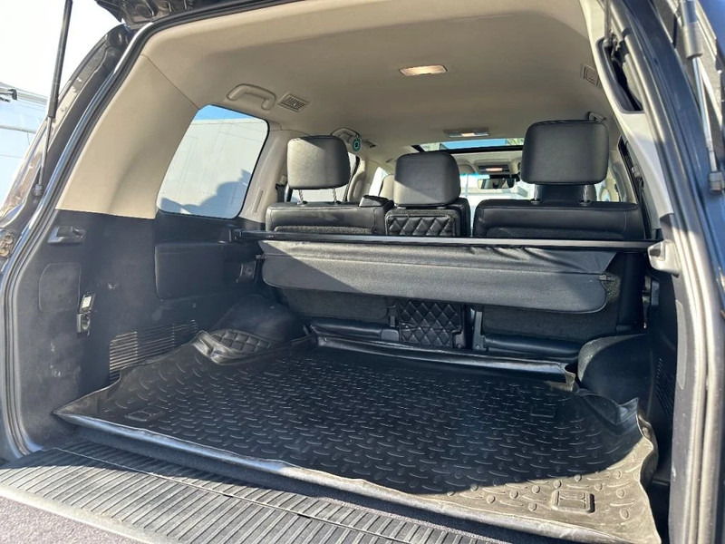 Toyota Land Cruiser V8 LAND CRUISER 200 V8 + CAMERA 360 + FRIDGE + DIESEL + ONLY EXPORT - Car: picture 4 Toyota Land Cruiser V8 LAND CRUISER 200 V8 + CAMERA 360 + FRIDGE + DIESEL + ONLY EXPORT - Car: picture 4