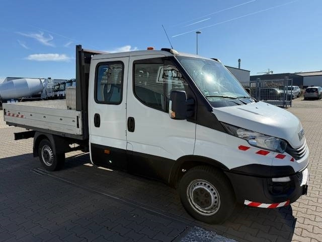 Iveco Daily 35 S12 - Panel van: picture 5 Iveco Daily 35 S12 - Panel van: picture 5