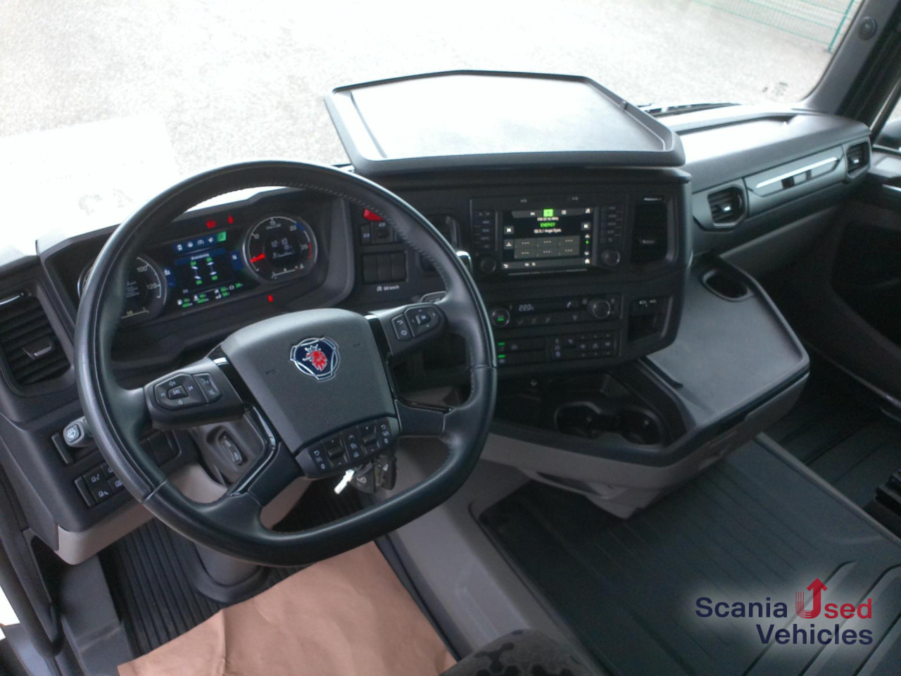 SCANIA R 460 A4X2NA - Tractor truck: picture 2 SCANIA R 460 A4X2NA - Tractor truck: picture 2