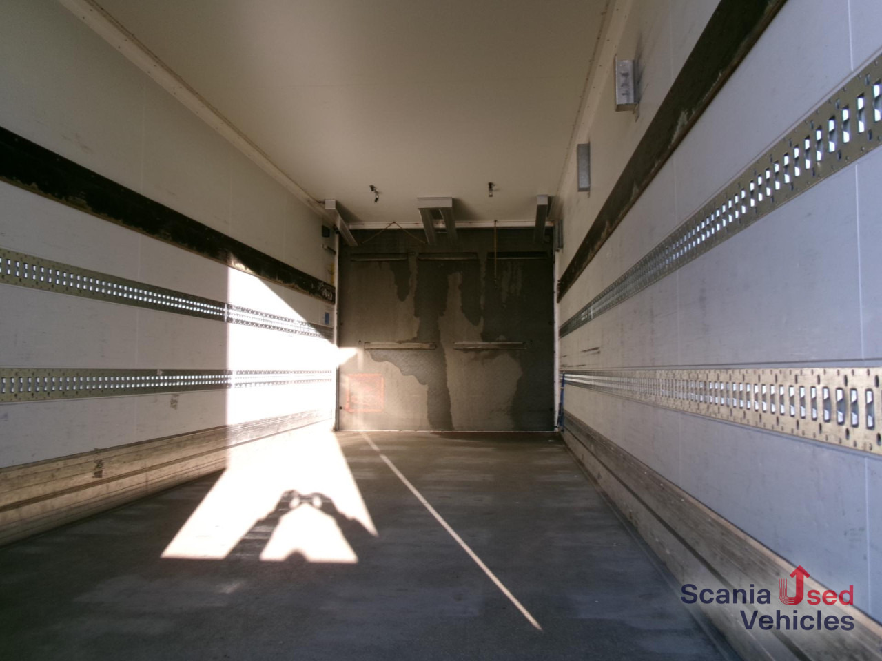 Walther Durchlader mit LBW Palfinger/MBB 2,0T - Closed box trailer: picture 2 Walther Durchlader mit LBW Palfinger/MBB 2,0T - Closed box trailer: picture 2