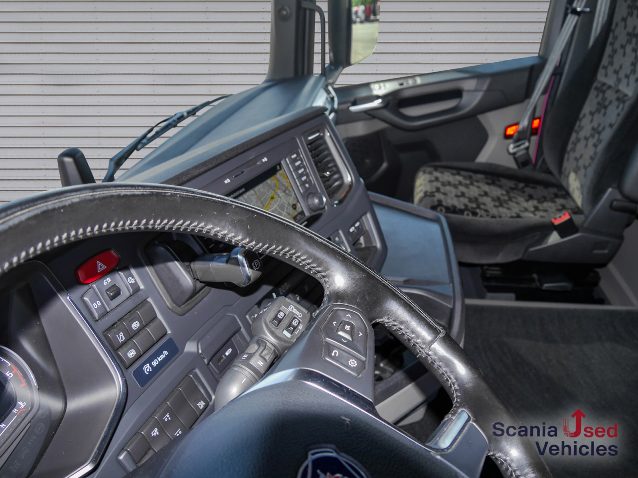 SCANIA R 410 B6x2*4NB - Pritsche / Plane / Hecktüren - - Curtain side truck: picture 4 SCANIA R 410 B6x2*4NB - Pritsche / Plane / Hecktüren - - Curtain side truck: picture 4