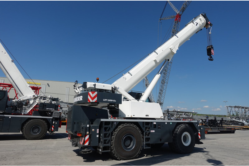 Liebherr LRT 1100-2.1 - Mobile crane: picture 2 Liebherr LRT 1100-2.1 - Mobile crane: picture 2