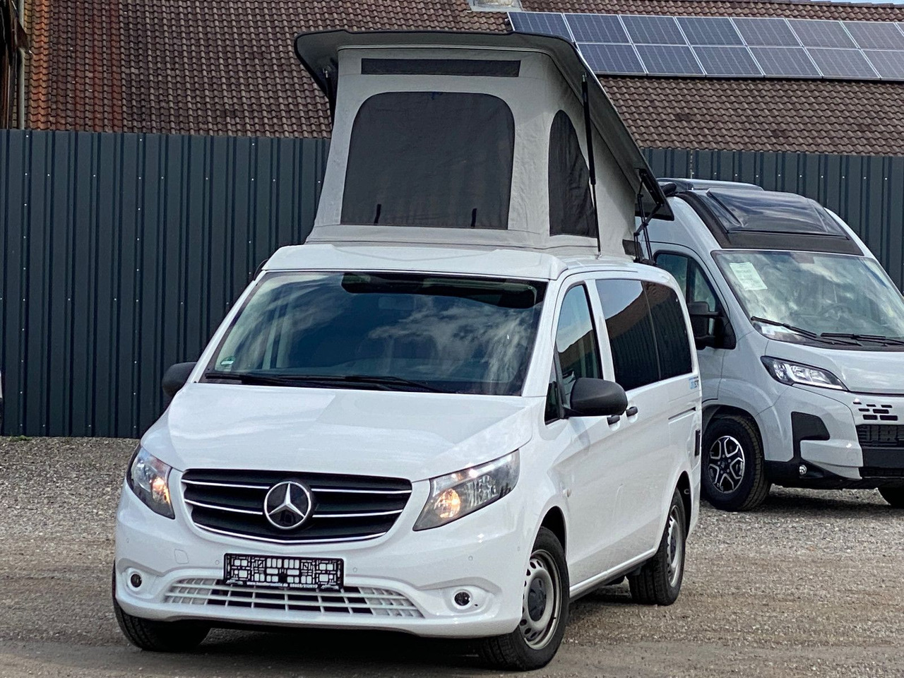 Pössl Campstar Mercedes Vito Tourer Pro Lang - Camper van: picture 2 Pössl Campstar Mercedes Vito Tourer Pro Lang - Camper van: picture 2