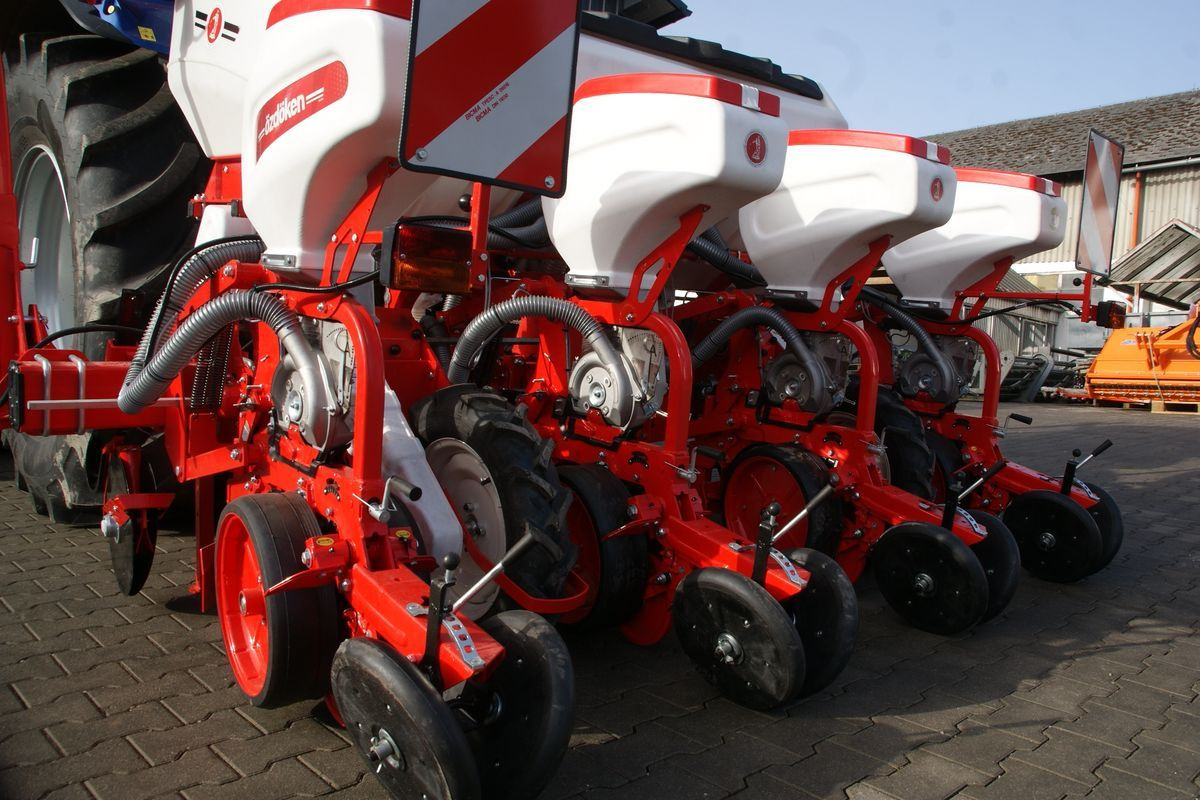 Ozdoken VPHE-D4 - Precision sowing machine: picture 5 Ozdoken VPHE-D4 - Precision sowing machine: picture 5
