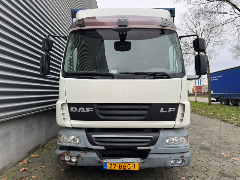 DAF LF55.220 / Machine Transport / Tail Lift / NL Truck - Curtain side truck: picture 5 DAF LF55.220 / Machine Transport / Tail Lift / NL Truck - Curtain side truck: picture 5