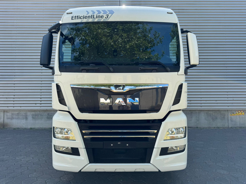 MAN TGX 18.500 XLX / Intarder / Roof Klima / 2 Tanks - Tractor truck: picture 4 MAN TGX 18.500 XLX / Intarder / Roof Klima / 2 Tanks - Tractor truck: picture 4