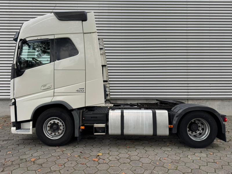 Volvo FH 420 / I-Shift / 2 Tanks / Euro 6 / NL- Truck - Tractor truck: picture 5 Volvo FH 420 / I-Shift / 2 Tanks / Euro 6 / NL- Truck - Tractor truck: picture 5
